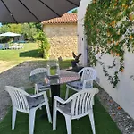 Le Coq En Repos 住宿加早餐酒店 Saint-Sylvestre-sur-Lot
