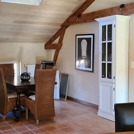 Le Coq En Repos Bed & Breakfast