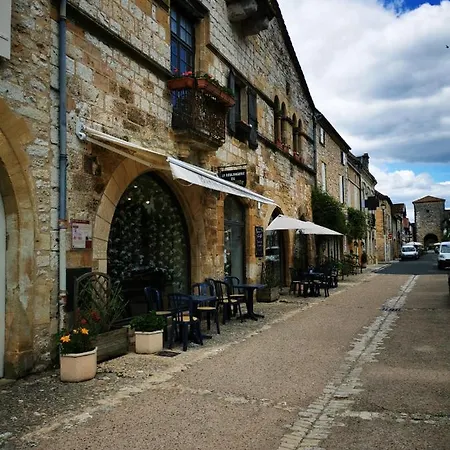 Le Coq En Repos Saint-Sylvestre-sur-Lot